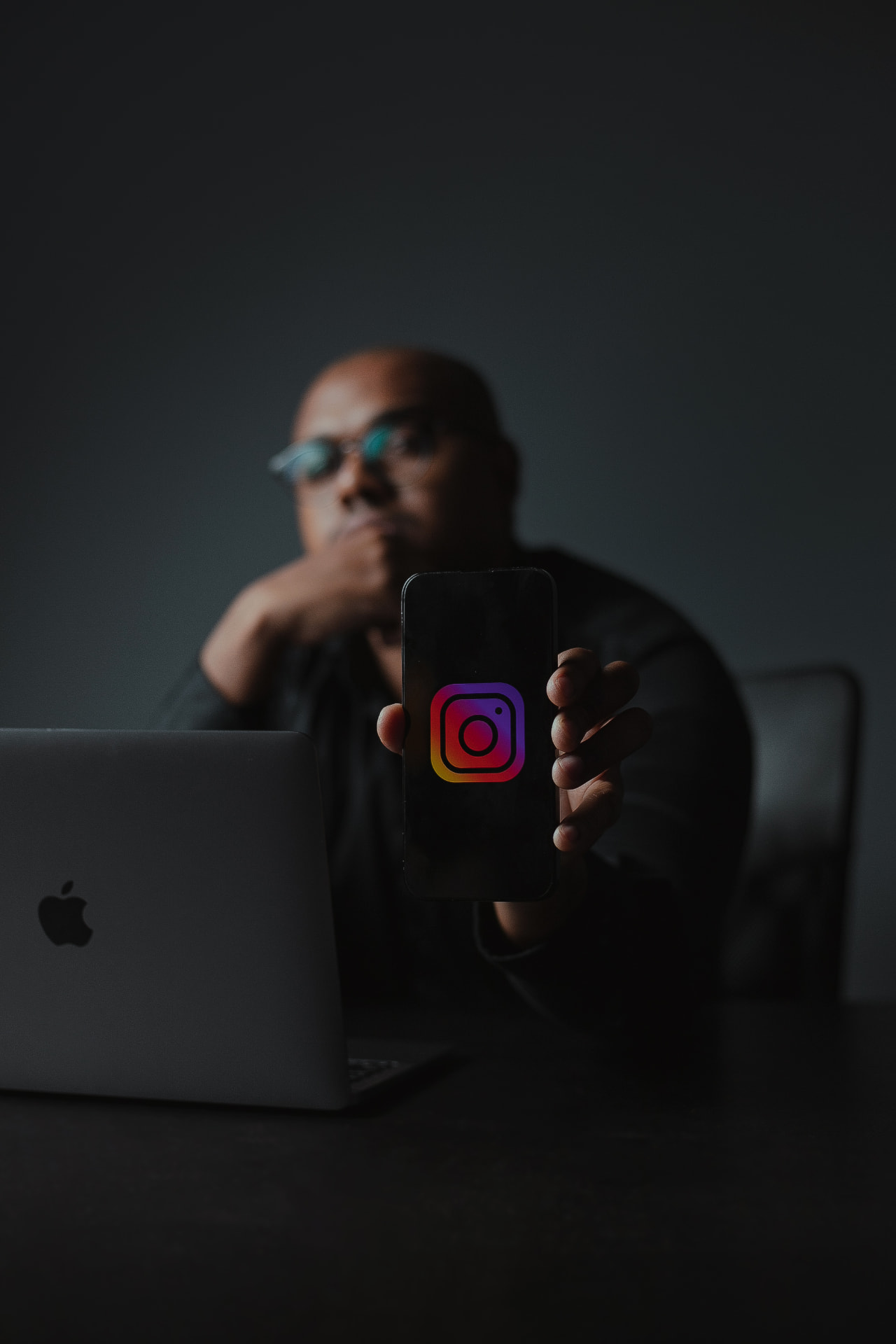 Análise técnica de perfil do Instagram em atendimento